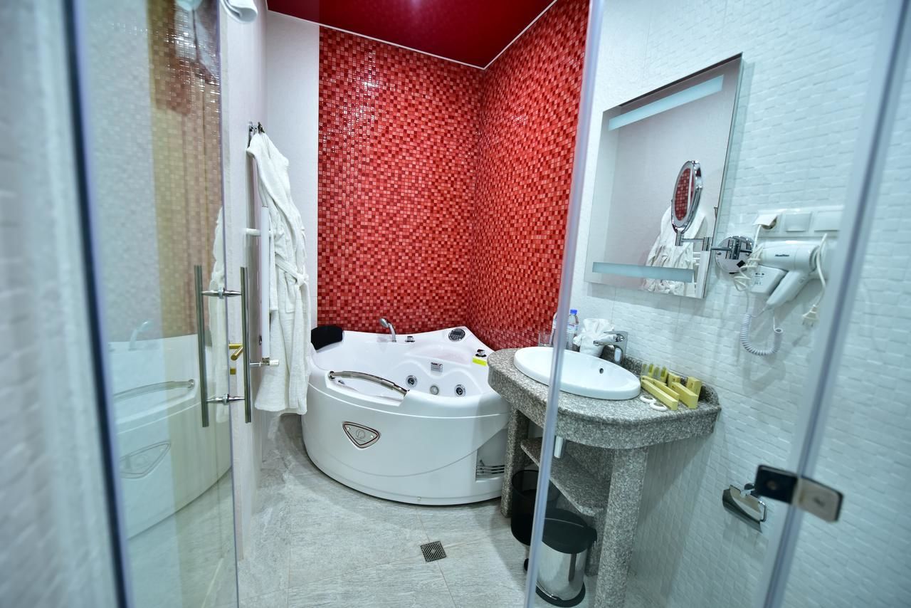 Отель Central Hotel Ереван-43